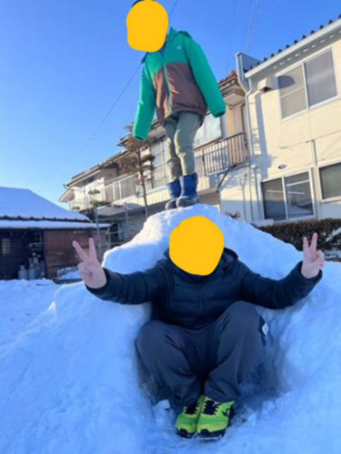 雪遊び